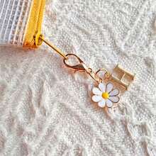 1/10/26PCS Letter Flower Keychain – Name/Initial (A-Z) – Durable Gift, Suitable For Men And Women – Applicable For Keychains With Father, Mother, Teacher, Friend Initials, Can Be Used For Backpack And Car Key Decoration Party Favors, Suitable For Graduation Season, Mother's Day, Father's Day, Wedding, Birthday Party And Other Occasions. - Multicolor - View 14