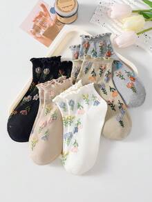 5 Pairs Women's French Vintage Court Style Floral Pattern Embossed Fashion Short Socks Invisible Socks Lace Socks, Ankle Socks Boat Socks, Skin-Friendly Soft Socks, Suitable For Daily Casual Wear, Suitable For Spring Summer All Seasons - Multicolor - View 2