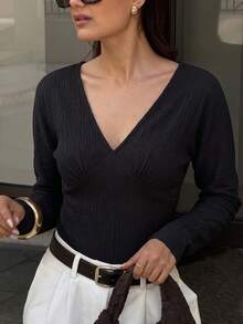1pc Solid Color Criss-Cross V-Neck Ruched Texture Long Sleeve Women's Fitted Cropped Waist Top, Commute Daily Shopping Date Early Autumn Inner Layer Base Shirt - Black - View 7