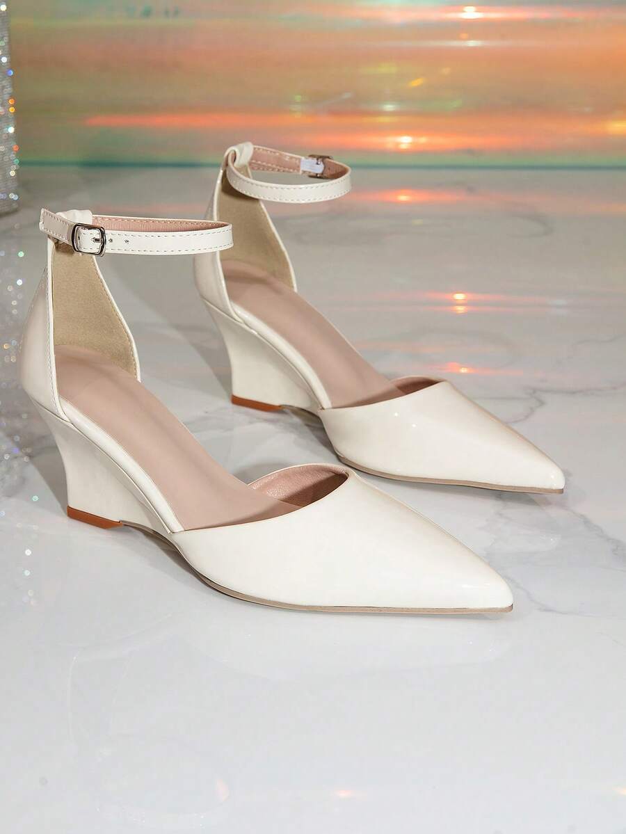 1 Pair Solid Color Elegant Pointed Toe Hollow Wedge Heel Women's Pumps, Versatile Daily High Heel Shoes, All Season - Apricot - View 1