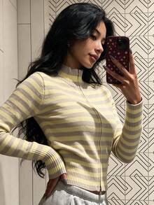 Fall/Winter Yellow Striped Turtleneck Cardigan, Casual Blouse, Slim Fit Sweater Top - Light Yellow - View 4