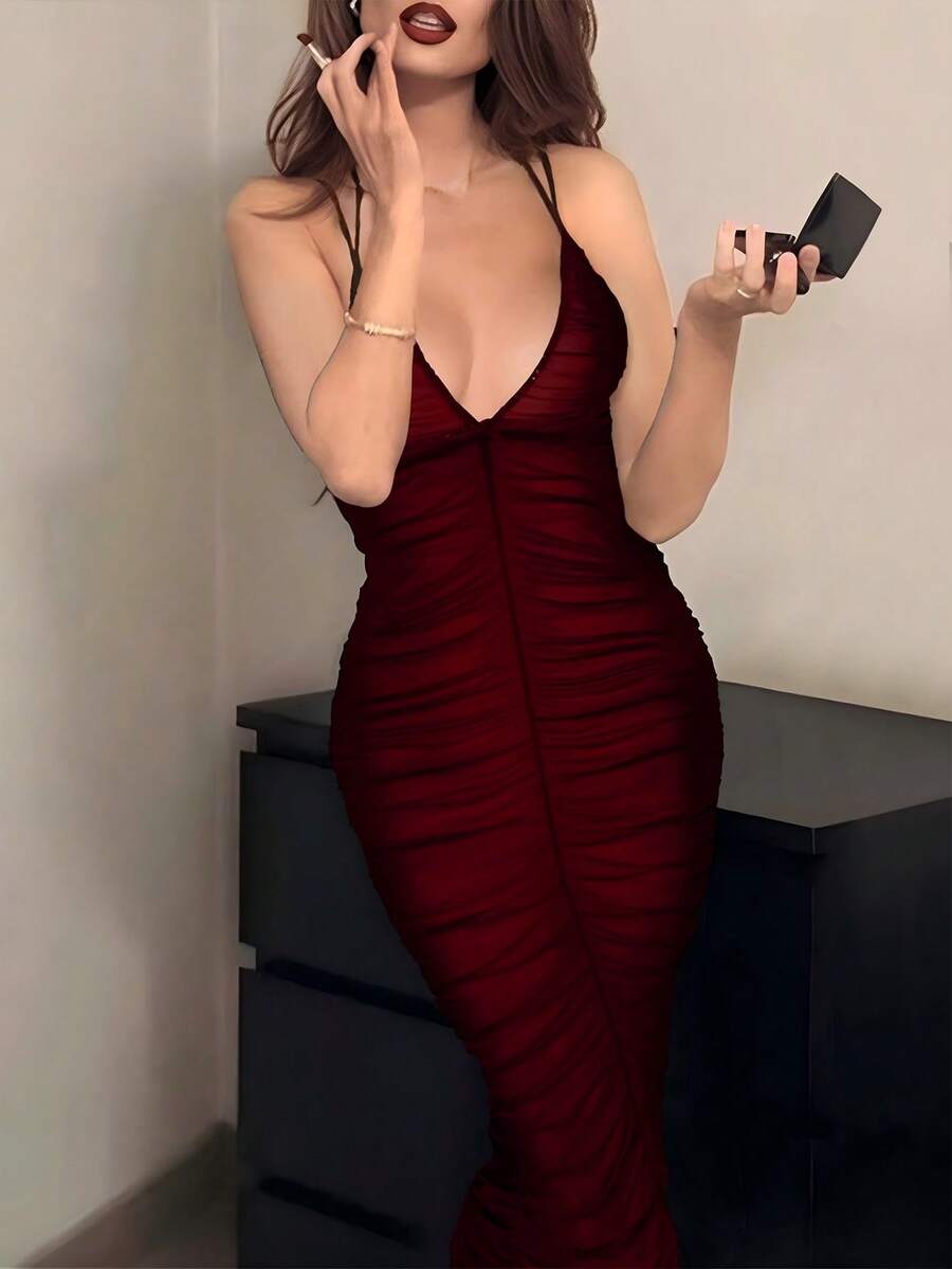 女士性感露背吊带V领荷叶边中长连衣裙,适合音乐会、锐舞派对、音乐节、毕业典礼和圣诞节等夏季场合,优雅迷人。 - 紅色和黑色 - 查看 1