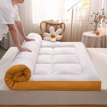 1‑Piece White Grid Quilted Pet Bed, Modern Style Polyester Rectangular Cushion, Stitched Edge Soft Support Sleeping Mat For Dogs Cats, Indoor Bedroom Floor Use All‑Season Pet Supplies - White - View 10