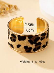 1pc Women's Fashionable Wild Leopard Print Open Wide Cuff Bracelet, Autumn/Winter Jewelry Gift - Leopard - View 3