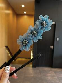 1pc Gentle Organza Flower Slouchy Hair Bun , Elegant Pearl Petal Design, Easy Korean-Style Bun Hair Styling, Quick Twist Hair Stick, No Hair Damage, Versatile Vintage Silk Chiffon Hair Accessory For Daily Commute, Spring/Summer Outfits, Sweet Back-Of-Head Hair Tie, Atmosphere-Enhancing Gentle Look - A - View 11
