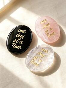 1/3 Pcs Engraved Natural Crystal Stone"One Day At A Time" With Velvet Pouch, Inspirational Pocket Gemstone, Gift & Decor Accessory - Multicolor - View 2