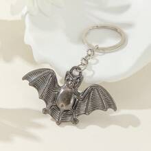 1pc New Creative Bat Keychain, Motorcycle Pendant DIY Accessory For Car Keys, Backpacks, Clothes, Festival Party Gift For Friends, Surprise Memorial Gift For Girlfriend And Boyfriend, Unisex - Multicolor - View 3