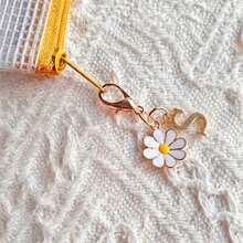 1/10/26PCS Letter Flower Keychain – Name/Initial (A-Z) – Durable Gift, Suitable For Men And Women – Applicable For Keychains With Father, Mother, Teacher, Friend Initials, Can Be Used For Backpack And Car Key Decoration Party Favors, Suitable For Graduation Season, Mother's Day, Father's Day, Wedding, Birthday Party And Other Occasions. - Multicolor - View 31