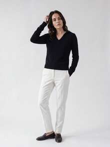 French Style Autumn/Winter New 100% Pure Wool Skin-Friendly Slim Fit Long Knit Cardigan With Hood, Solid Black - Black - View 4