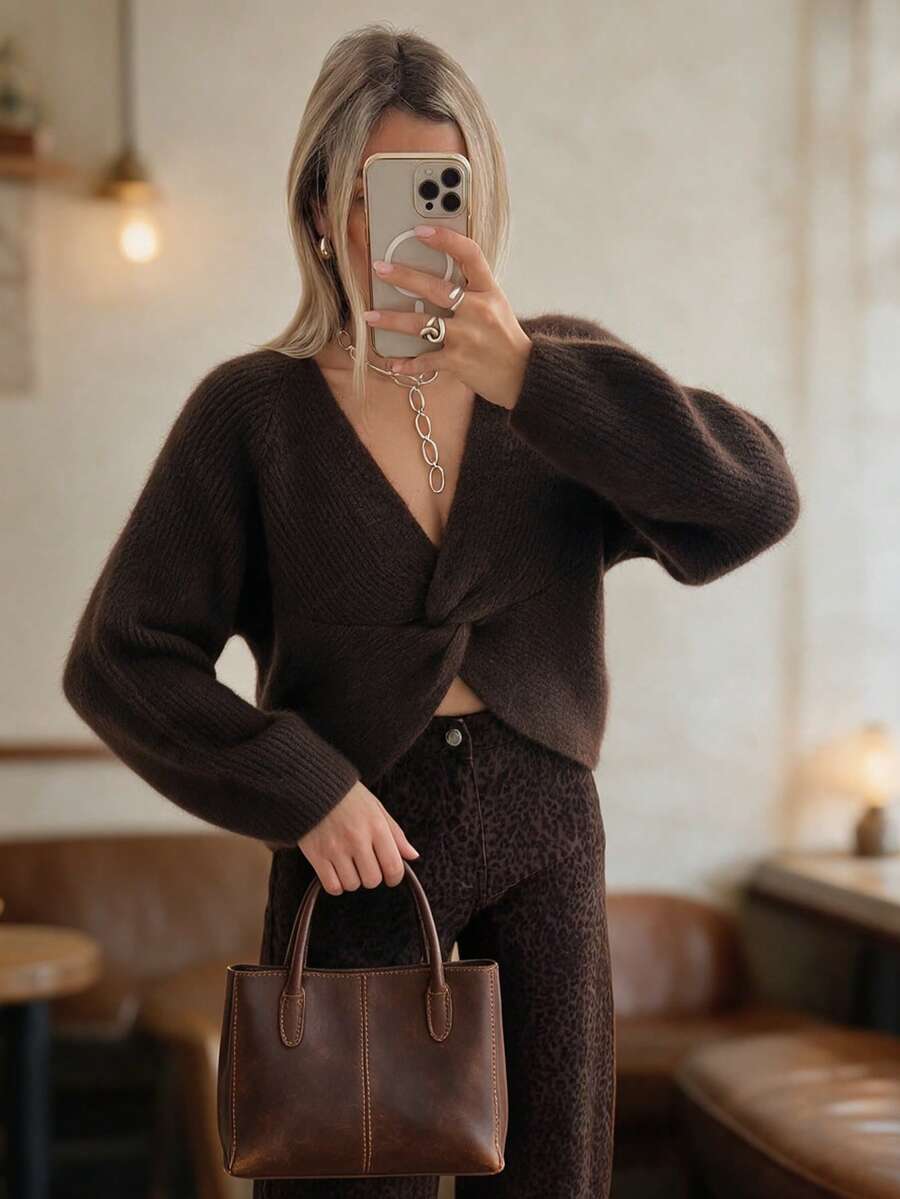 SEREN Women's New Fashion Twisted Design Knit Sweater, Vintage V-Neck Long Sleeve Pullover, Suitable For Daily Wear, And Gatherings With Friends - Red Coffee - View 1