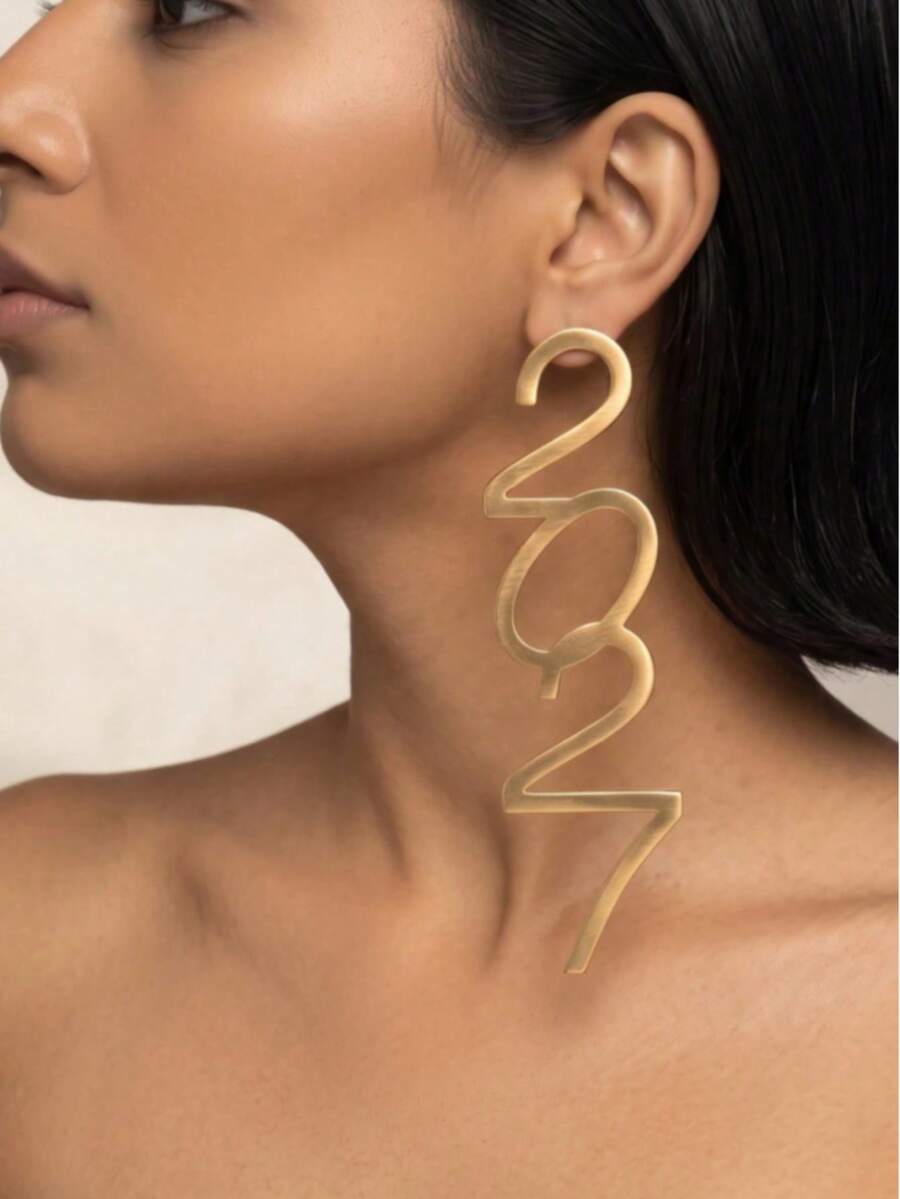 زوج واحد من أقراط معدنية جديدة مبتكرة بأسلوب رقمي 2027 بتصميم بسيط مبالغ فيه وكبير، مناسبة للحفلات الشخصية والاحتفالات والمهرجانات والمناسبات الأخرى - الذهبي - مشاهدة 1