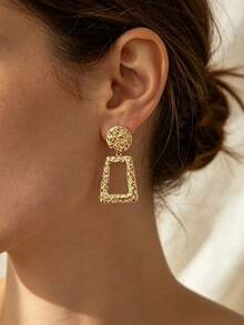 1 Pair Fashionable Creative Niche Design Hammered Texture Geometric Earrings Suitable For Women's Daily Wear - Gold - View 5