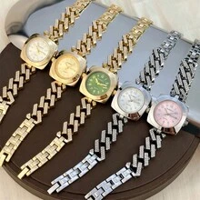 LIANDU 1pc Women's Gold Quartz Watch, Suitable For Daily Wear, Holiday Gift, Fashionable Rhinestone Strap, Luxurious And Compact, Elegant Vintage Style - Gold - View 3