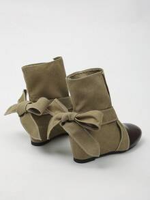 XfxfA Pair Of Women's Spliced Mid Heeled Boots With Cross/Strap/Bow Toe, Suitable For Daily Casual/Shopping/Travel Wear. - Khaki - View 4