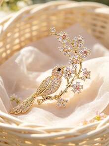 1PC Newly Launched "Joyful Peacock" Brooch For Luxury Coat, Suit And Formal Dress, Small Exclusive High-End Style Pin. - Multicolor - View 3