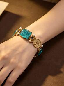 Fashionable Blue-Green Relief Portrait Glass Bracelet Or Necklace With Round Pendant, Sapphire Rhinestone Inlay, Casual Party Accessory - Bracelet - View 3