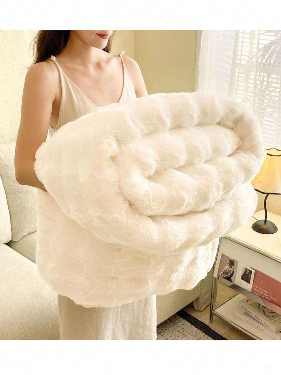 1pc Solid Color Blanket, Sofa Throw, Comfortable & Warm, Soft & Delicate Texture, Minimalist Fashion Design, Suitable For Sofa, Bedroom, Living Room And More, All Season Use, Machine Washable - White - View 1