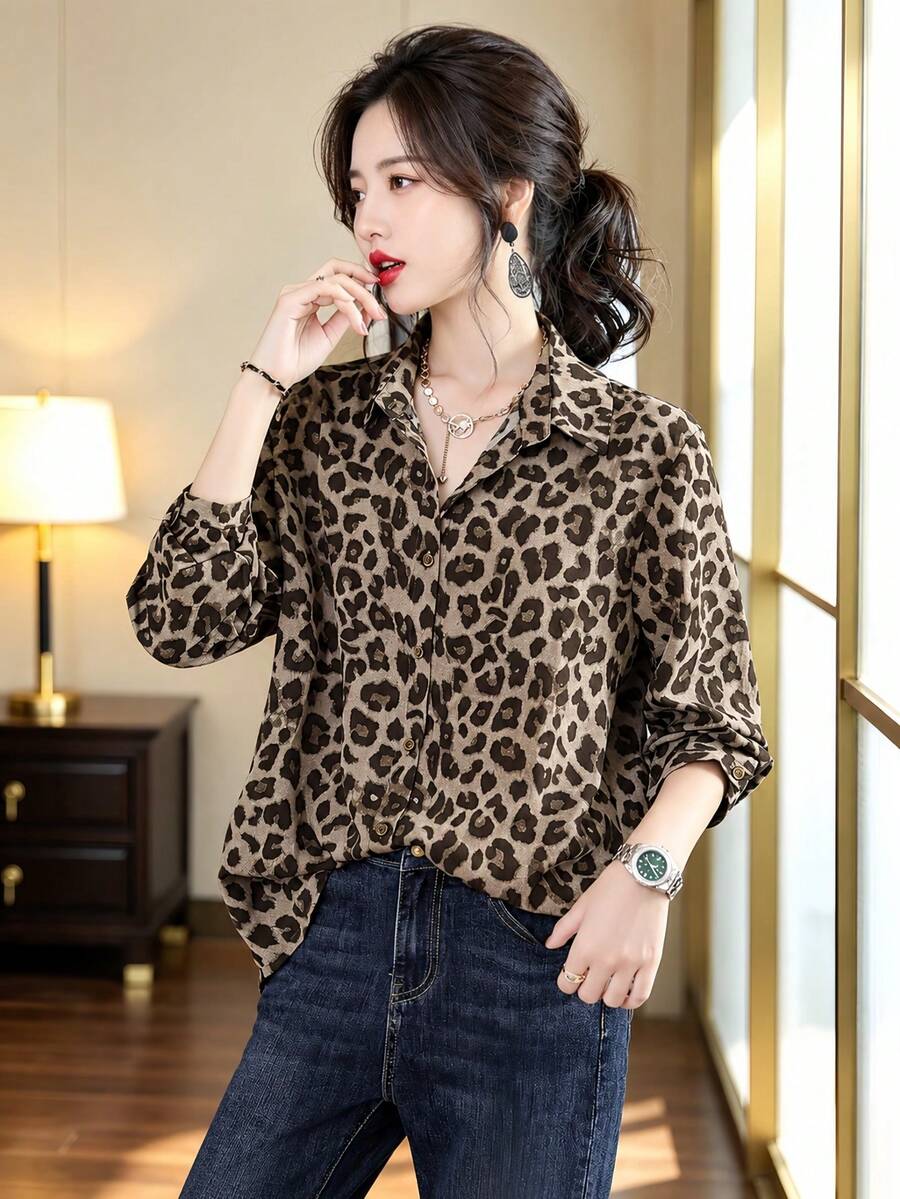 YUXIN 女款復古豹紋襯衫，寬鬆版型，翻領長袖，透氣時尚，適合休閒穿著與輕社交場合，春/夏/秋季