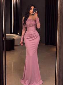 Faeriesty Gaun Mermaid Wanita Warna Pink dengan Leher Asimetris, Lengan Panjang, dan Detail Renda Kontras, Cocok untuk Acara Prom atau Formal - Dusty Pink - View 4