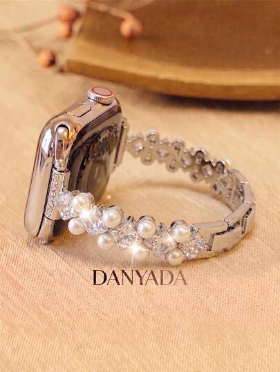 Band / Watch Bracelet, Women's Style, Pearl & Square Rhinestone Inlaid Silver Metal Decorative Strap, Gentle & Delicate Adjustable Metal Bracelet, Compatible With Apple Watch 38/40/41/42/44/45/46/49mm, Compatible With Ultra3/2/1/Se/11/10/9/8/7/6/5/4/3/2/1 All Series, Niche Gentle Luxury Atmosphere Smart Watch Accessory