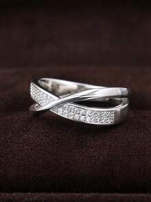 1pc Elegant Minimalist Versatile Cross Ring Premium Luxury Elegant Finger Ring Unisex Suitable For Daily Wear - Silver - View 4