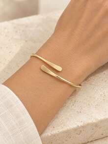 1pc Gold Tone Cuff Bracelet For Women, Minimalist Open Bangle With Flat Ends, Slim Stackable Jewelry For Everyday Wear And Work - Multicolor - View 9