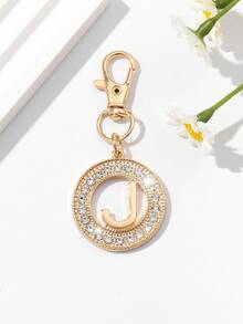 1pc Fashionable European & American Hollow Letter Shape Keychain Pendant, Exquisite Luxurious Women's Car Key Bag Charm Accessory, Suitable For Daily Wear And Holiday Gifts - Gold - View 10