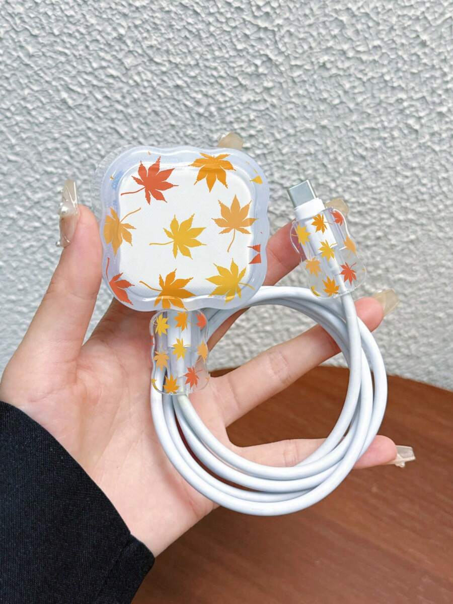 Set 3 Potong Pelindung Kabel Data dan Pengisi Daya Motif Daun Maple Bergelombang, Kompatibel dengan Pengisi Daya Apple Standar Inggris 20W, Penutup Transparan Anti Pecah, Melindungi Ponsel, Pengisi Daya 3 Pin, Pelindung Kabel - MultiWarna - View 1