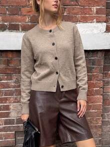 Women's Cropped Cardigan Contrast Button Crew Neck Long Sleeve Soft Knit Effortless Chic Minimalist Capsule Wardrobe Fall Winter - Khaki - View 5