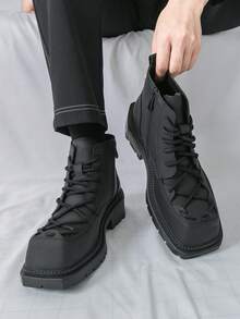 Black Square Toe Boots With Gradient Distressed Toe Cap, Contrast Color Thick Rope Shoelaces, Side Hidden Zipper, Thick Sole Design, Structured Silhouette, Clean Stitching, Men's Casual Winter Boots For Daily Wear And Style - Black - View 2