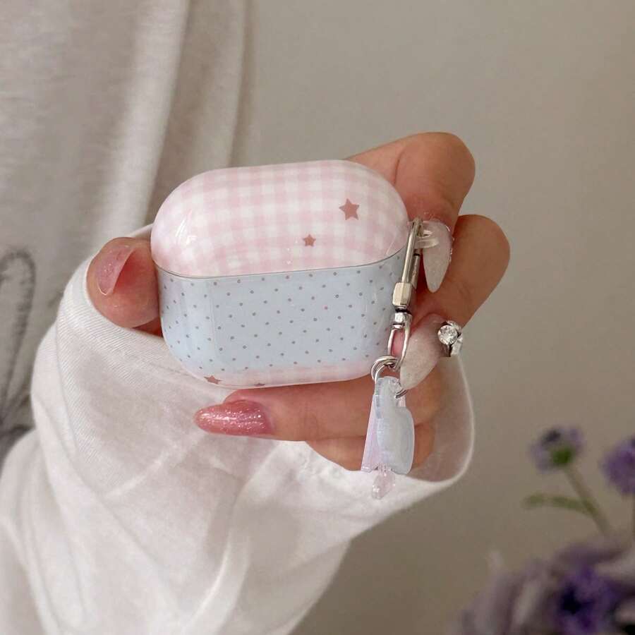 Pink Plaid & Blue Polka Dot Star Patchwork Earphone Case For AirPods Case 2/3/4/Pro/Pro2/Pro3, Shockproof Earphone Case With Pendant, Gift For Men And Women, Commuting Accessory, Fashionable & Creative, Combines Aesthetics And Practicality