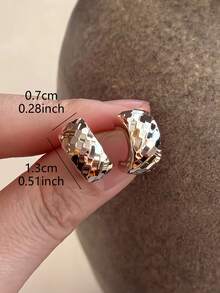 1 Pair Minimalist Fashion Rhombus Textured Geometric Hoop Earrings Suitable For Women's Daily Casual Wear - Silver - View 5