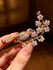 1PC Newly Launched "Joyful Peacock" Brooch For Luxury Coat, Suit And Formal Dress, Small Exclusive High-End Style Pin. - Multicolor - View 1