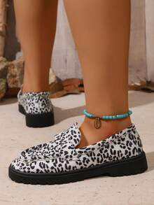 rlyza Women's Leopard Print Loafers, New Thick Platform Slip-On Shoes, Retro Versatile Slouchy Slip-On Casual Commute Shoes - Multicolor - View 4