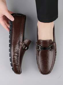 Men's Shiny Metal Horsebit Slip-On Loafers, Microfiber Leather Wear-Resistant Textured Grip Soft Sole, Business Commute Date Casual Versatile Men's Shoes - Brown - View 4