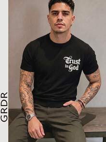 GRDR 男士圓領創意刺繡文字針織短袖上衣－百搭日常穿著新款 - 黑色 - 查看 5