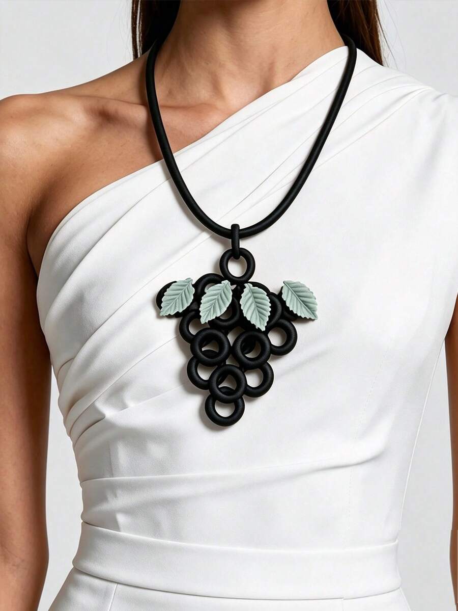 MARLIWOO 1pc Creative Round Grape Drip Pendant Long Necklace, Personalized Minimalist Vintage Adjustable Jewelry, Women's Fashion Necklace - Black - View 1