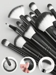 38/24/18pcs Makeup Brush Set, 18-Piece Makeup Brush Set With Multiple Sizes, Soft Bristles, Fluffy, Skin-Friendly, Non-Irritating, Even Powder Pickup, No Flying Powder, Easily Create Full Face Makeup Look - Black - View 4