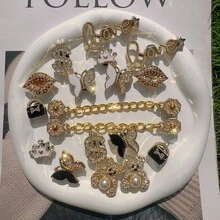 18pcs Bear Butterfly Chain Shoe Clips, Detachable DIY Rhinestone Decoration, Suitable For Women's Sandals And Slippers - Multicolor - View 1