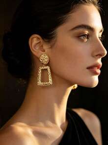 1 Pair Fashionable Creative Niche Design Hammered Texture Geometric Earrings Suitable For Women's Daily Wear - Gold - View 3
