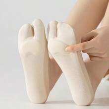 Random 1/3/5/7 Pairs Women's Soft Air Cushion Shock Absorbing Comfortable Invisible Toe Socks, Anti-Slip Split Toe Design, Suitable For Any Shoe Type - Multicolor - View 2