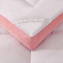 1pc White Pink Trim Quilted Pet Bed, Minimalist Polyester Rectangular Mat, Thick Stitched Padded Soft Cushion, Soft Support Sleeping Pad, Suitable For Indoor Bedroom Floor, All-Season Dog Cat Pet Supplies - Pink - View 9