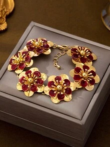 1pc Vintage Red & Gold 3D Floral Bracelet, Heavy Metal Petal Design, Evening Gown Accessory, High-End Luxury Hand Jewelry - Burgundy - View 3