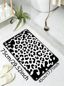 1pc White Background Black & White Contrast Leopard Print Rectangular Floor Mat, Minimalist Modern Short Pile Black Edged Rug Pad, Versatile All-Season Home Decor Mat For Living Room Sofa Coffee Table Bedroom Entryway - Black and White - View 17