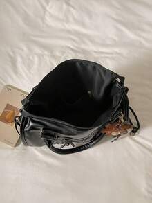 Tote Bag With Side Woven Texture And Star Pony Charm, Multi-Pocket Large Capacity, Hand-Carry And Crossbody, Zipper Closure, Vintage Distressed Motorcycle Style Boston Bag, Soft Leather Material, Practical For Daily Commute And Short Trips, Suitable For Young Women Who Prefer Vintage Cool Style - Black - View 10