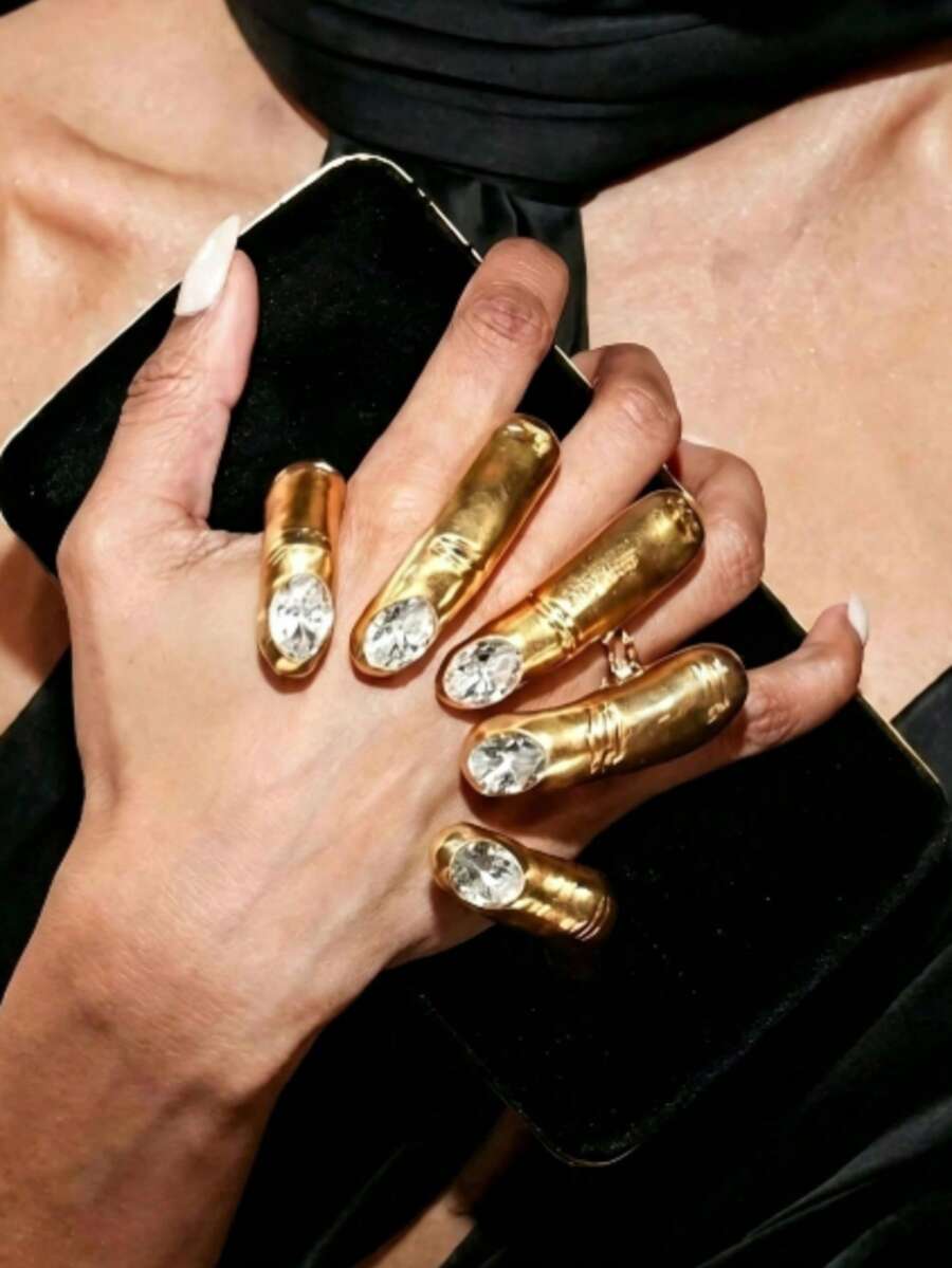 1pc Exaggerated Style Metal Inlaid Rhinestone Hand-Grip Fidget Ring Halloween Hand Accessory - Gold 2 - View 1