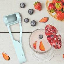 1pc Lightweight Grape Slicer, Wrap-Around Non-Slip Fruit Separator With Smooth Handle, Suitable For Grapes, Cherry Tomatoes, Strawberries Kitchen Tool, Ideal For Fruit Salad, Dessert Platter, Daily Fruit Display, Easy To Clean, Compact Size - Multicolor - View 3