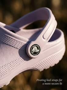 Crocs CLASSIC CLOG Women's Clogs Waterproof Slip-On Anti-Slip Beach Casual Daily 10001-530 - Lavender - View 6