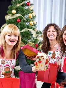 2Pcs Christmas Gingerbread Man Kitchen Apron, Candy Cane Snowflake Printed Adjustable Cooking Apron, Xmas Holiday Home Party Decor Gift - Multicolor - View 4