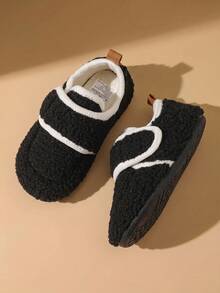 1 Pair Cartoon Contrast Color Kids Slippers, Thermal Lining Warm, Suitable For Autumn/Winter Indoor Home Wear For Boys & Girls, Non-Slip Design, Applicable For Indoor & Outdoor Scenes - Black - View 5